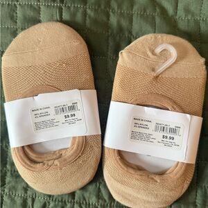 GAP Tan No-Show Socks